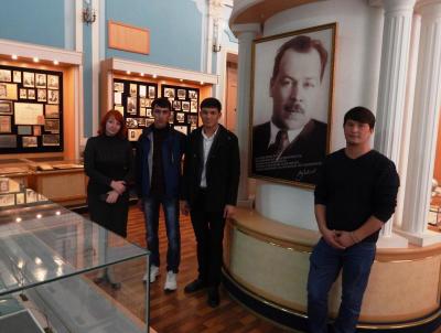 Посещение музея истории СГАУ