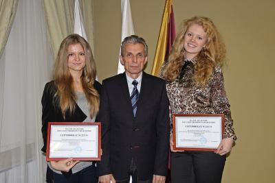 Студенты СГАУ получили сертификаты об успешном прохождении Малой академии государственного управления