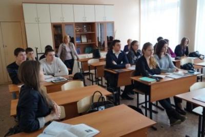 Профориентационная встреча сотрудников кафедры с выпускниками Саратовской школы