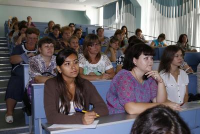 В СГАУ им. Н..И. Вавилова прошло городское совещание для учителей химии города Саратова.