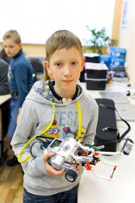 В инжиниринговом центре СГАУ начал свою работу кружок для детей «Робототехника в новом измерении»