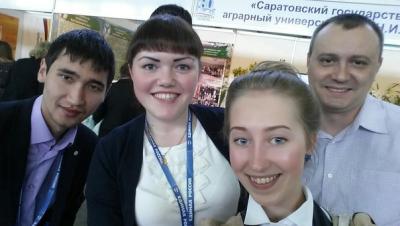 «Единая Россия» провела в Саратове форум «Современное российское село»