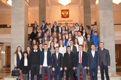 Победители проекта «Мой Выбор: Высшая студенческая школа парламентаризма» посетили экскурсию, организованную Николаем Панковым