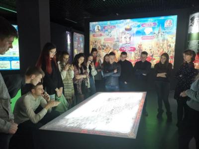 Профком студентов организовал поход в музей «Россия-моя история»