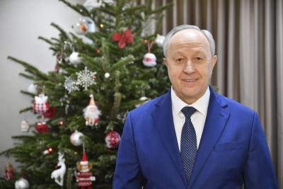 Поздравление Губернатора В.В.Радаева с Новым годом - 2021