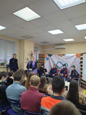 Встреча с представителями Всероссийского Студенческого Корпуса Спасателей Саратовской области.